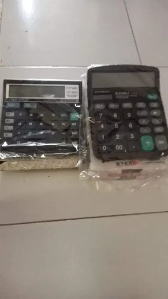 Kalkulator baru gress