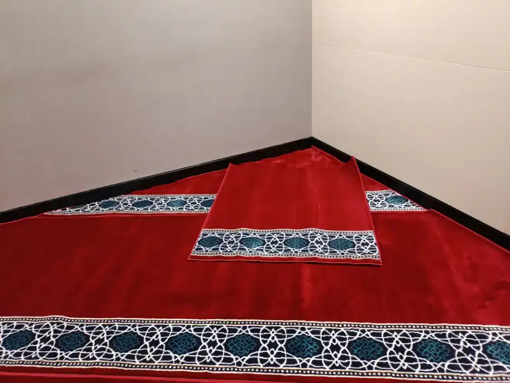 Tersedia Karpet sajadah Masjid import pembelian menyesuaikan kebutuhan