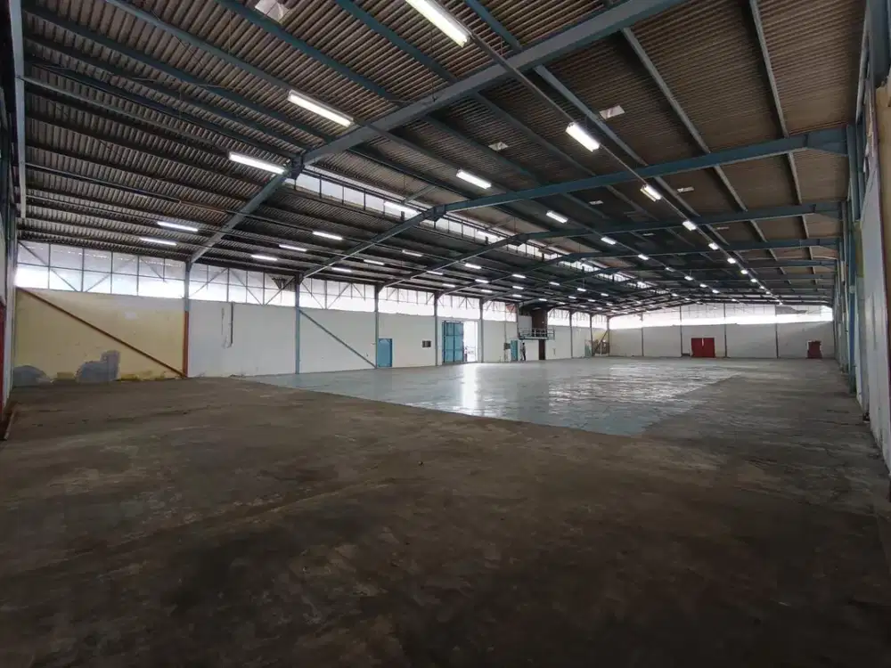 DISEWAKAN GUDANG – KAWASAN JIEP PULOGADUNG, JAKARTA TIMUR