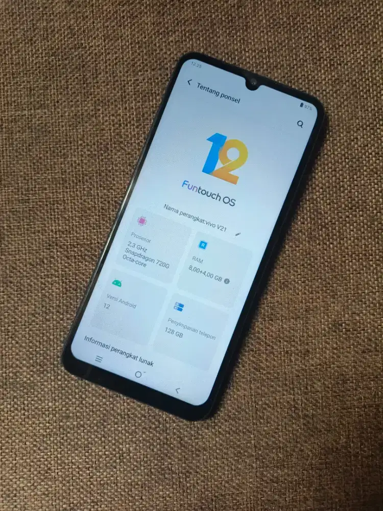 Vivo V21 8/128 batangan NFC on