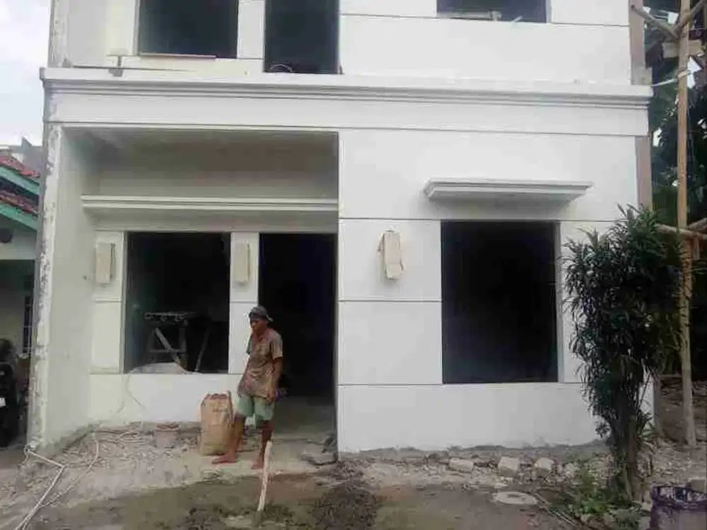 Rumah 2 lantai Siap huni di Jagakarsa Jakarta Selatan KPR bebas banjir strategis ke jalan utama
