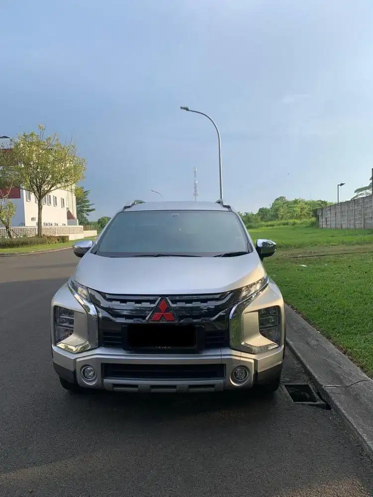 XPANDER CROSS 1.5L 4X2 A/T 2020 mulus