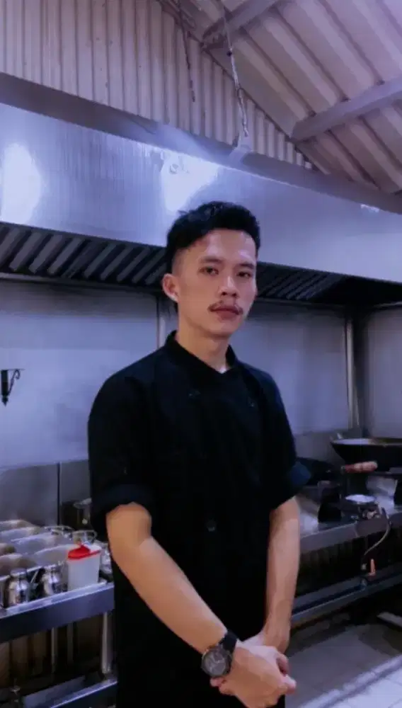 Cari kerjaan bagian cook atau head chef cinesefood