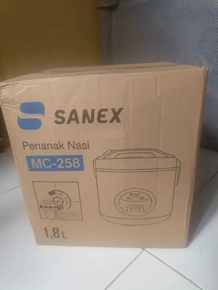 Dijual murah rice cooker Sanex baru