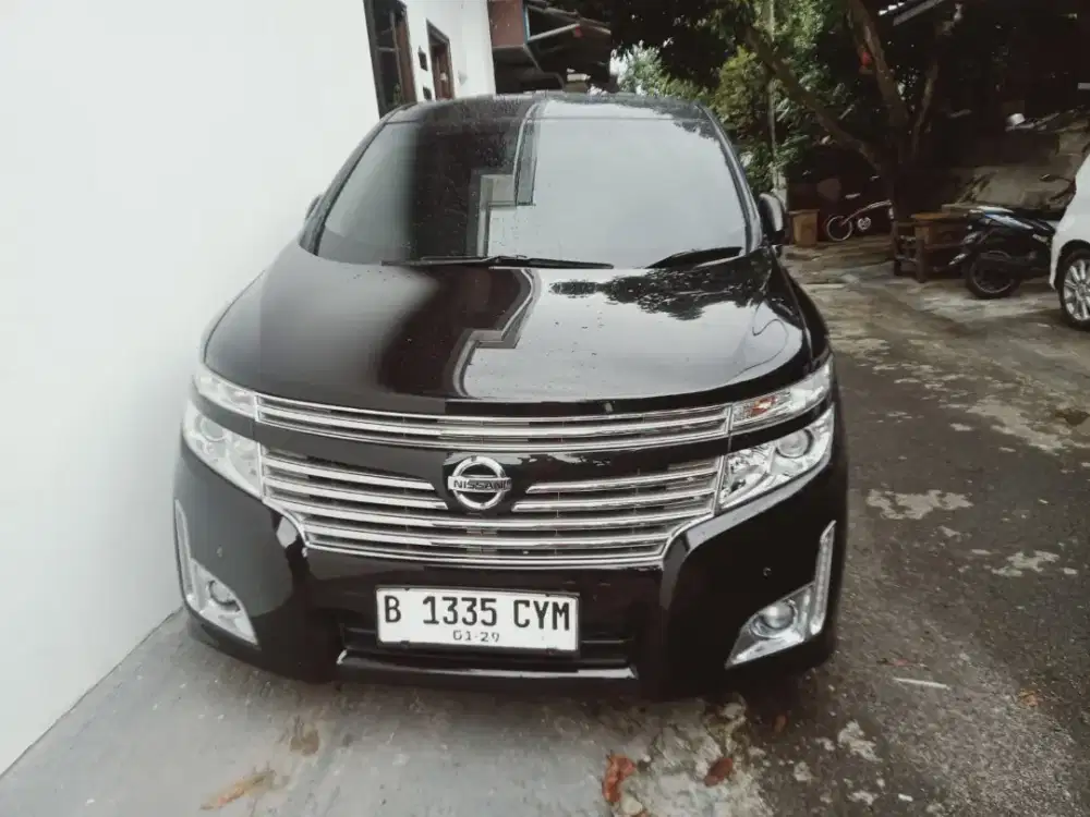 Nisan elgrand hws 3.5cc 2013 di citra raya