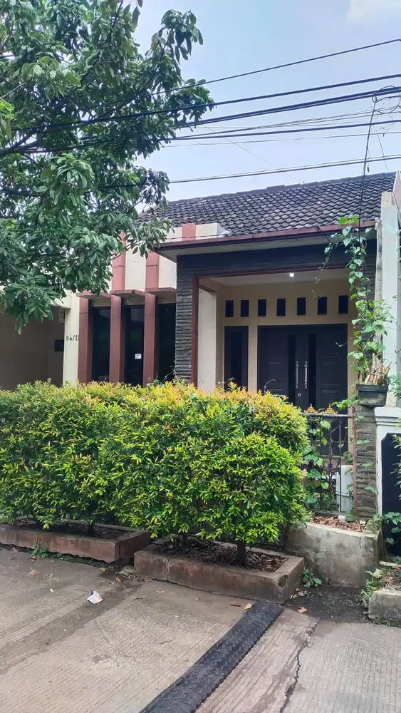 Rumah Startegis Pondok Melati Jatiwarna Kota Bekasi