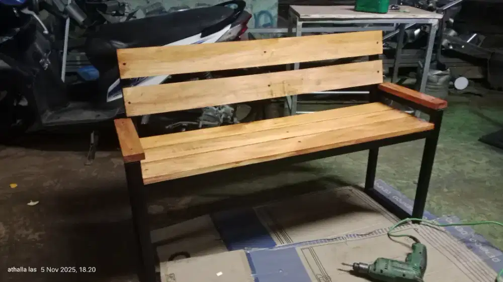 Bangku panjang minimalis P100cm