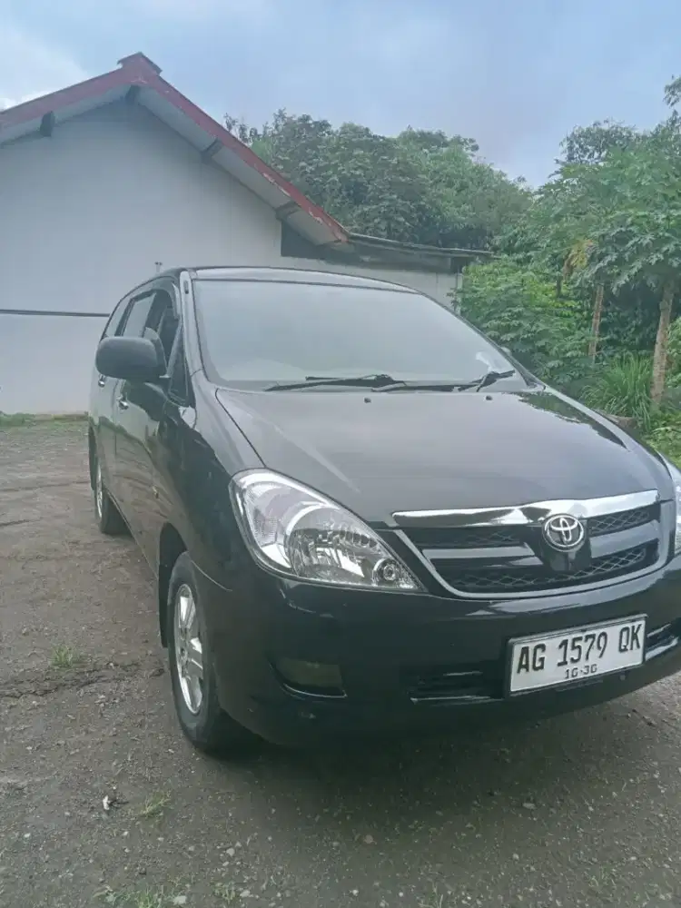 Toyota kijang Innova 2.0 g manual bensin tahun 2007