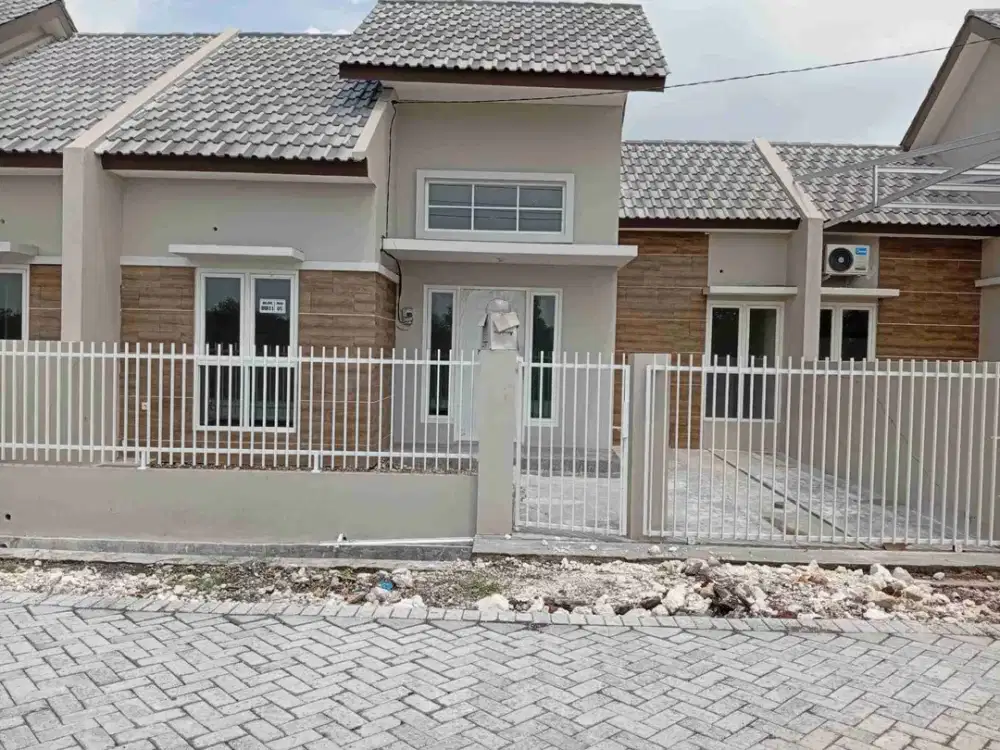 jual rumah modern  strategis minimalis daerah sedati juanda