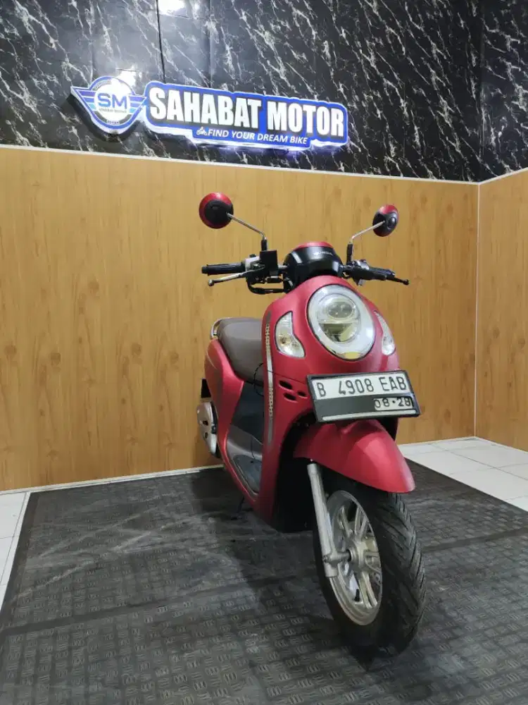 HONDA SCOOPY STYLISH TAHUN 2023 KONDISI SIAP PAKAI