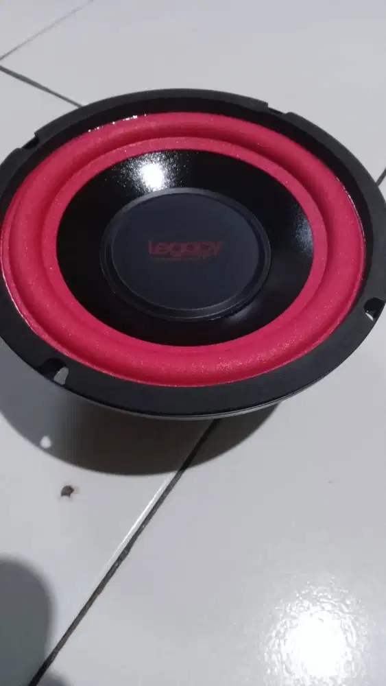 subwoofer legancy 4'