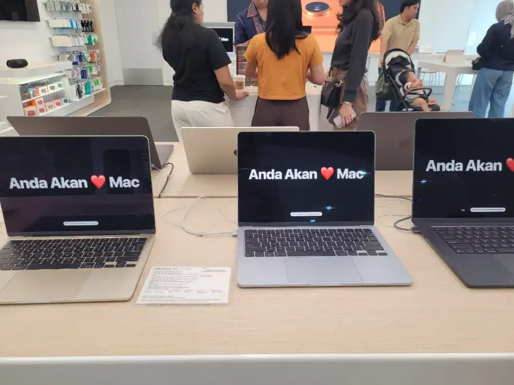 Kredit MacBook Air M4 13 inci cicilan mulai 874
perbulan