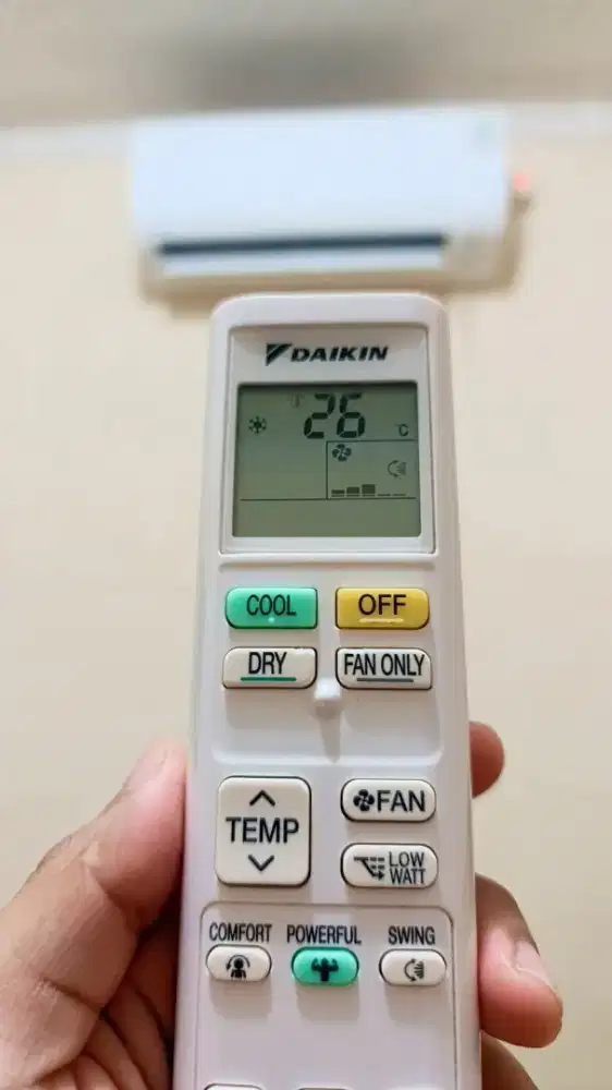 SERVICE AC PERBAIKAN DAN MAINTENANCE