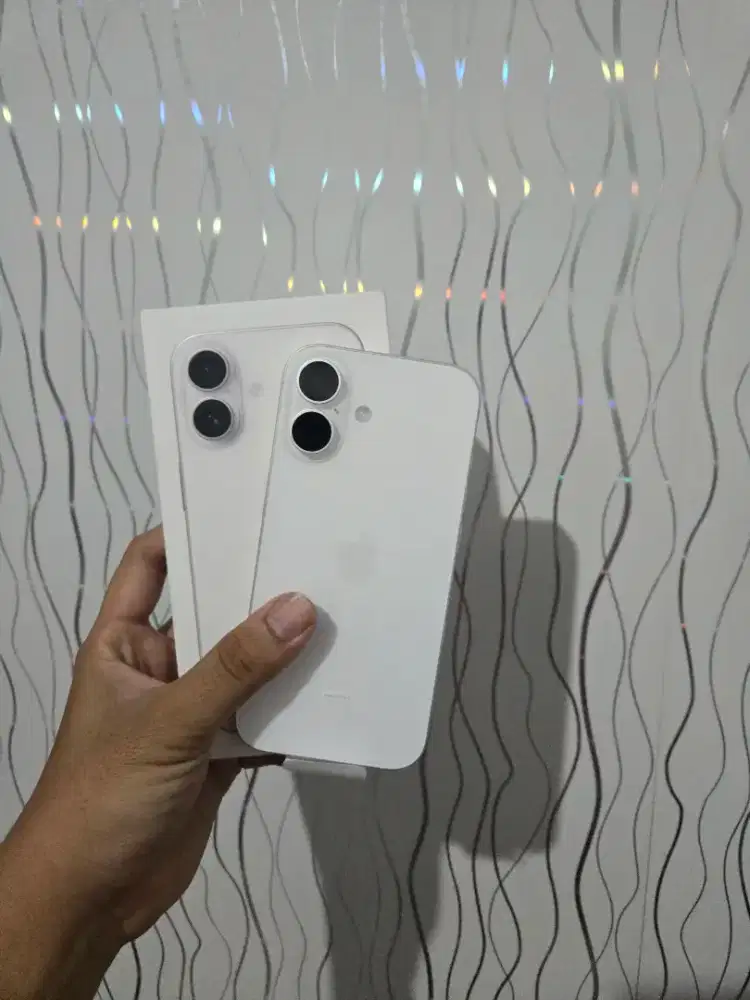 Iphone 17 256gb ibox white open box