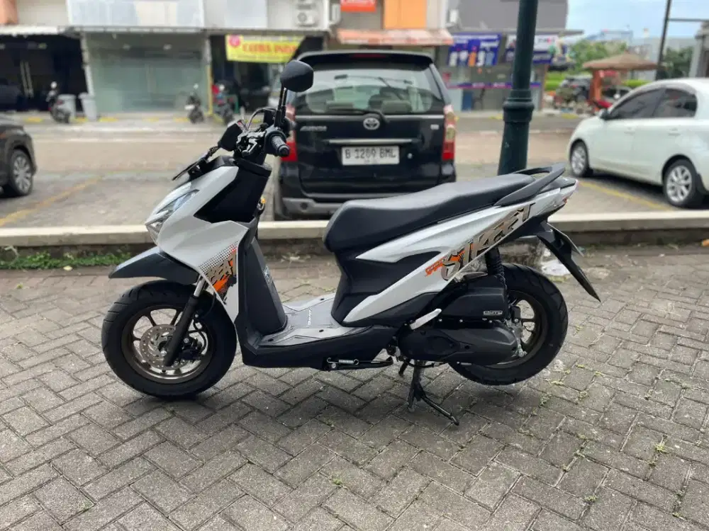 Street 2025 Pajak Panjang