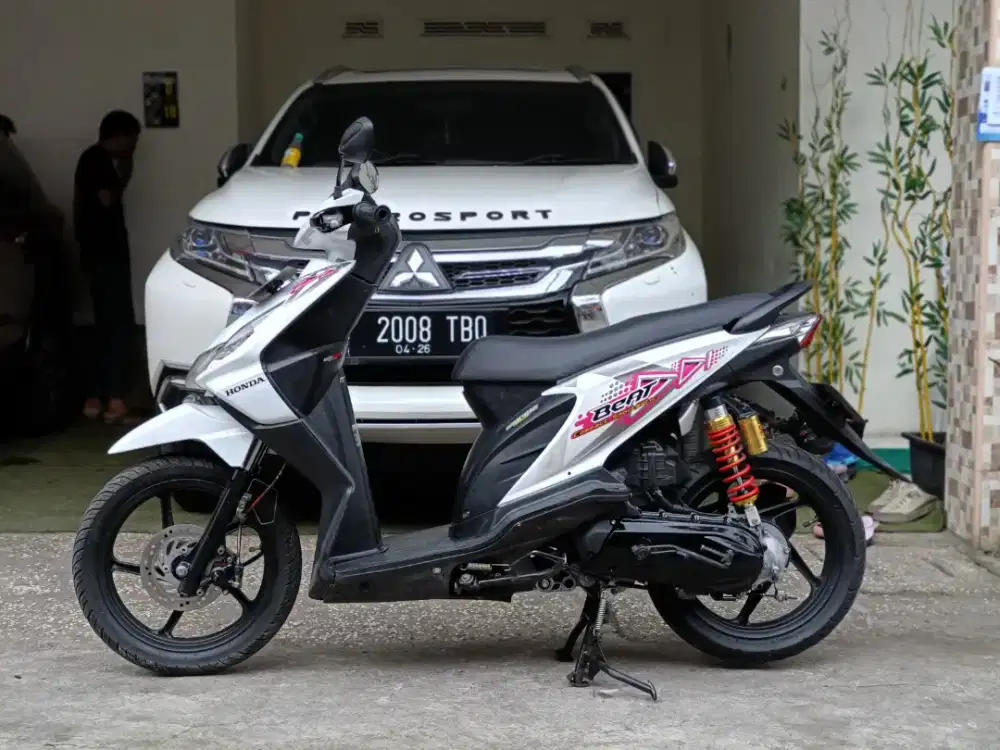 Beat karbu tahun 2011/tt boleh gan cash lebih bagus