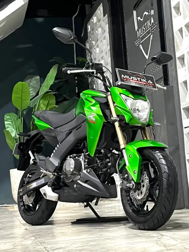 Z125 2017 Green. Mulus terawat. DANNY Mustika Motoshop Sulfat