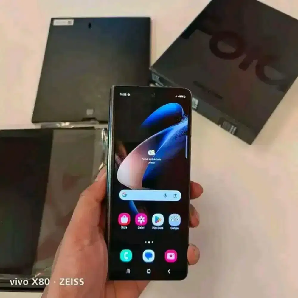 Samsung Z Fold 4 ram 12+256 Gb