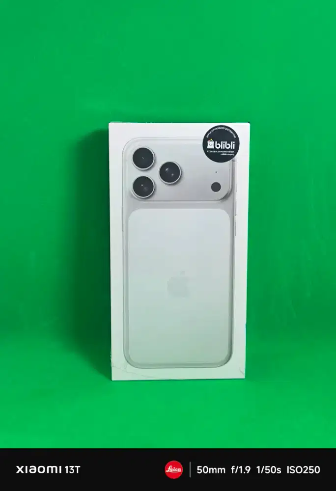 Iphone 17 pro max 256gb silver baru