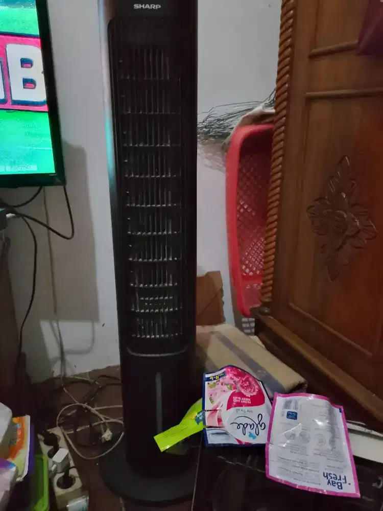 Dijual tower fan air cooler Sharp minus kardus bisa nego