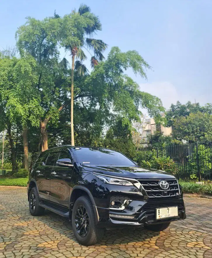 Fortuner GR Sport 2.8 2024 tgn1 Full Ori km 26rb rec Toyota Pjk okt 26