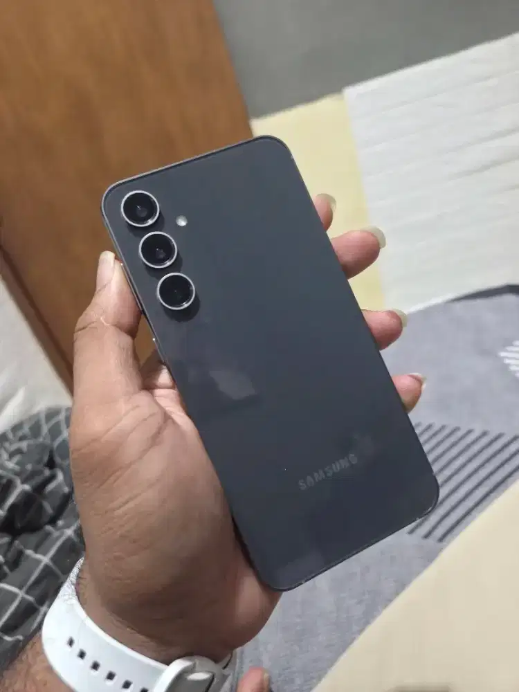 SAMSUNG GALAXY S23 FE 8/256 MULUS NO MINUS GARANSI RESMI