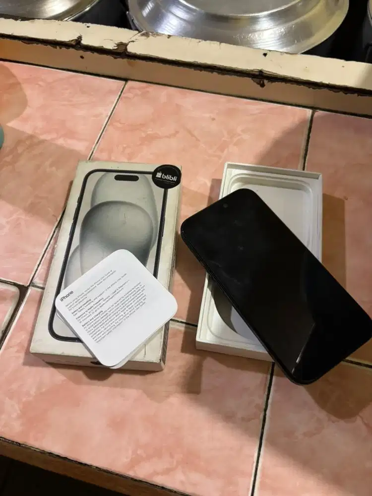 IPHONE 15 128 GB BLIBLI (setara IBOX)