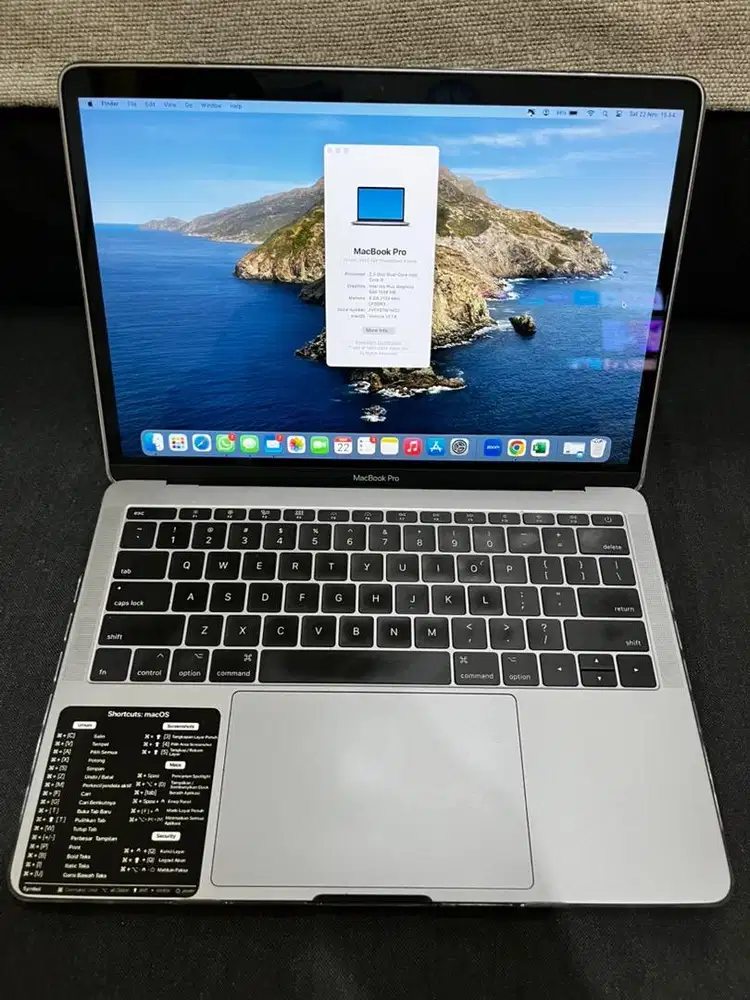 Macbook pro 2017 ram 8/128