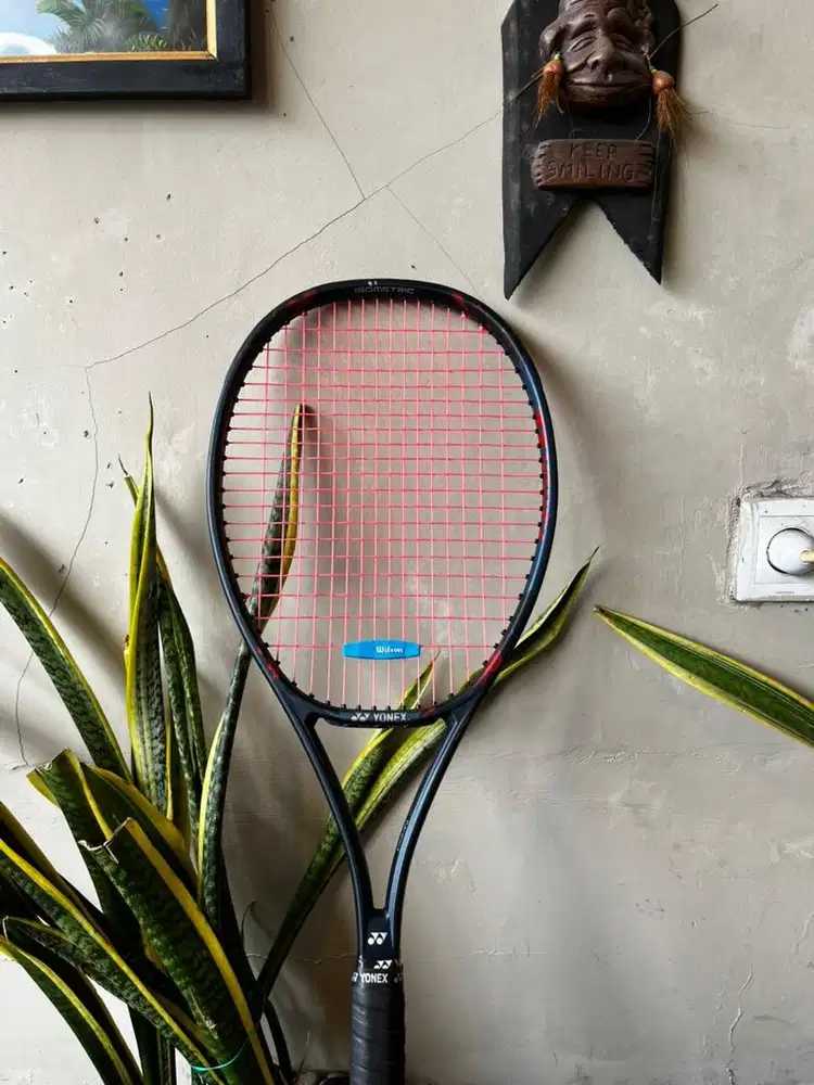 Raket tenis yonex vcore pro 97/310