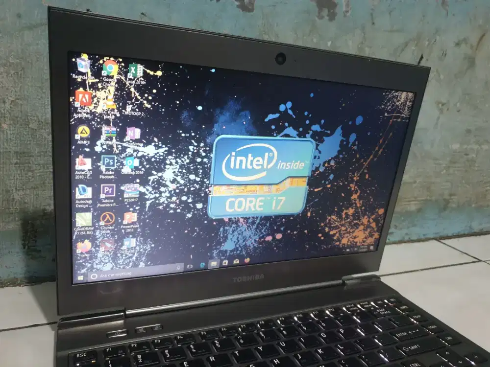 Toshiba ModelSlim Corei7 Ram8gb Ssd Cocok Buat Sekolah/kerja