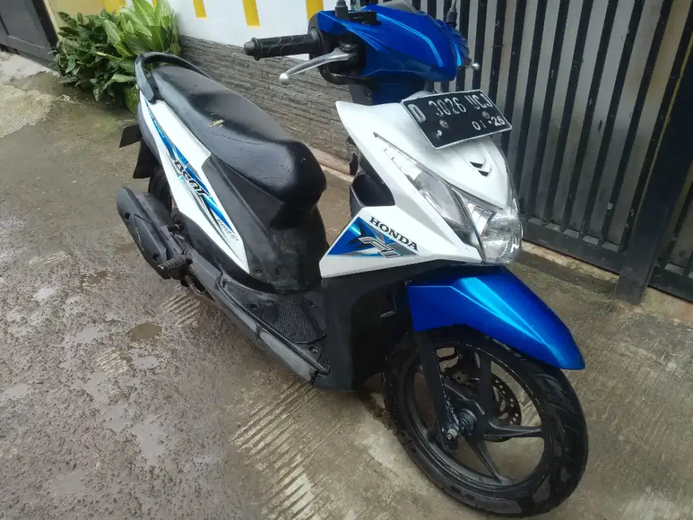 Dijual cepat BeAT Sporty eSP Fi 2015