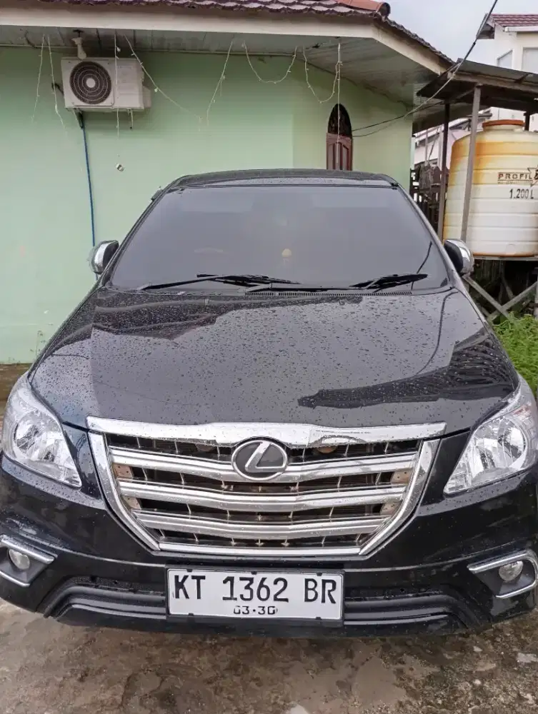 TOYOTA INNOVA 2009