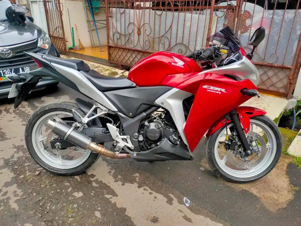 Honda CBR 250 R KYJ CBU Thailand