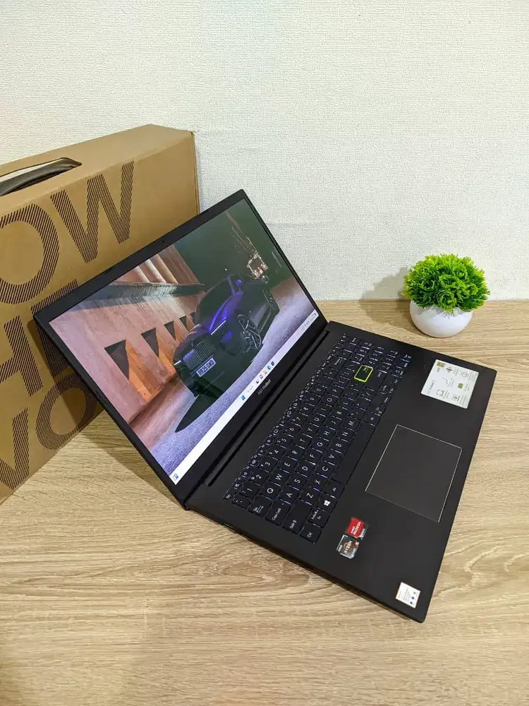 LAPTOP OLED ASUS VIVOBOOK M513UA AMD RYZEN 5 5500U RAM 16GB SSD 512GB