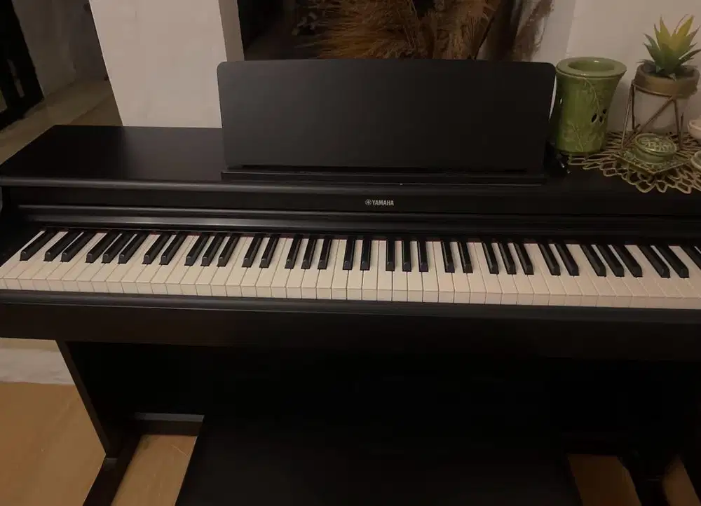 PIANO DIGITAL YDP 165