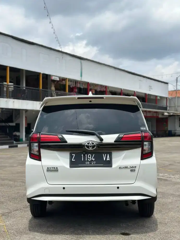 (DP 5 jt) low km 7k Toyota Calya G AT matic  2022 putih antik