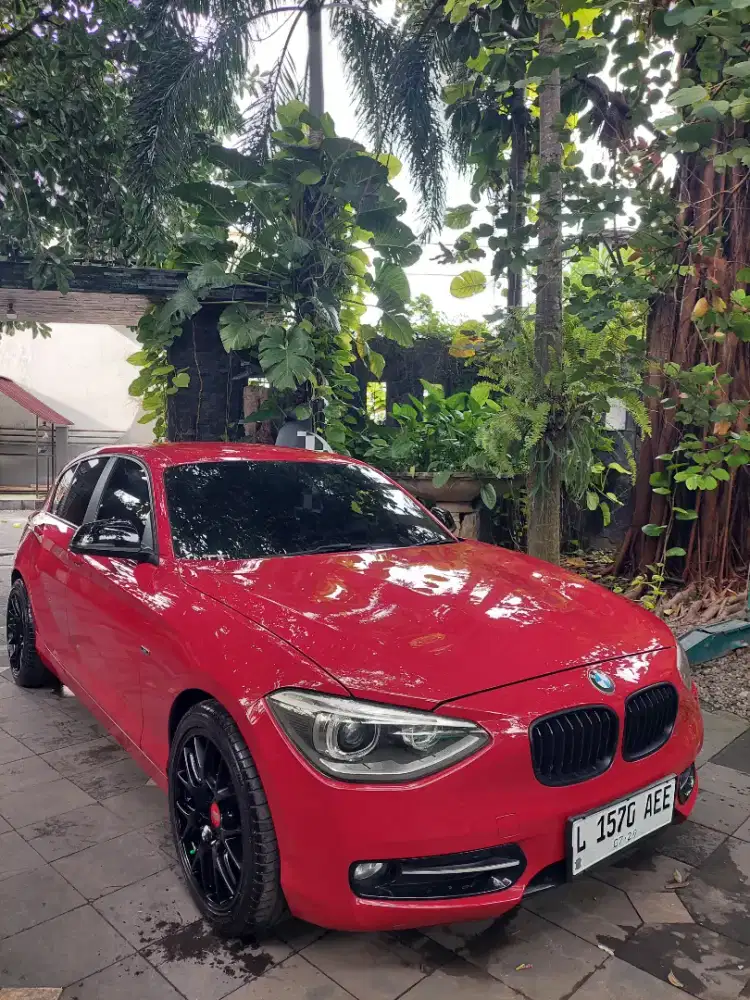 BMW 2012 type 116i barang langka istimewa sekali orisinil