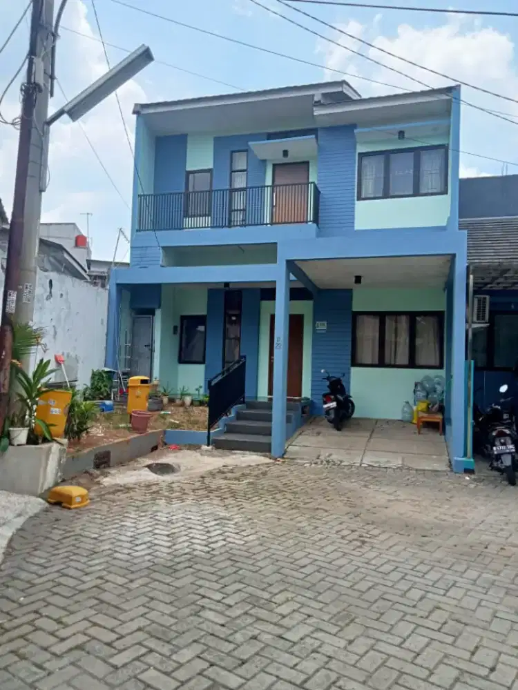 Dijual Rumah 2 lantai