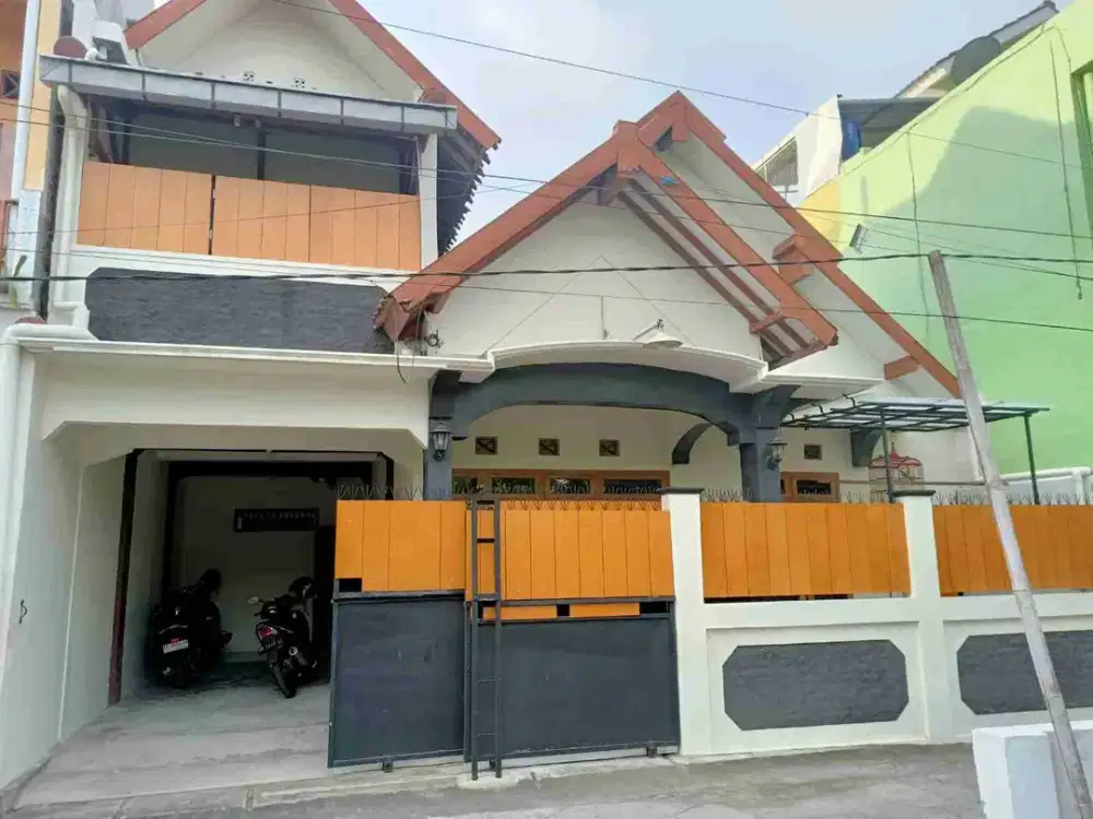Rumah cukup luas di tengah kota jogja