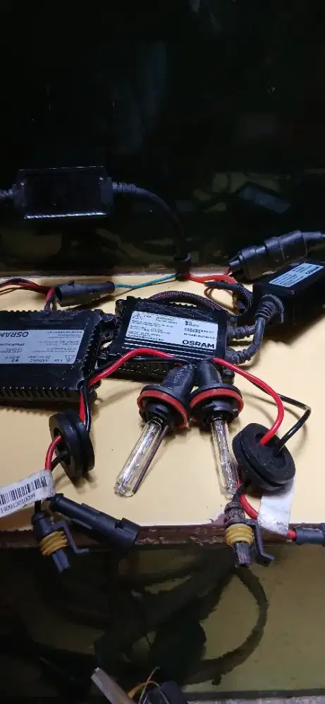 Lampu HID osram dan alis warna biru