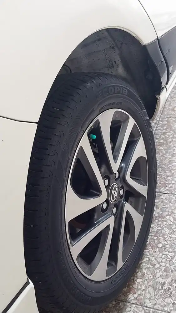 Toyota Sienta 2017 Bensin