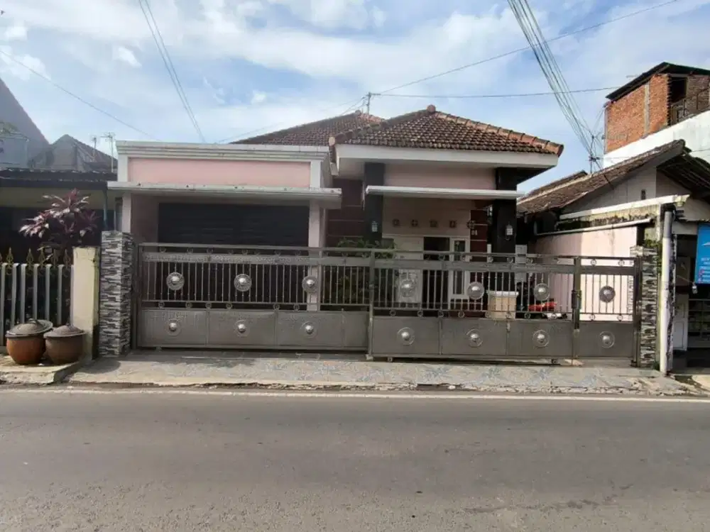Dijual Rumah Luas Poros Jalan Harga Murah Lokasi Bakalankrajan Sukun Malang