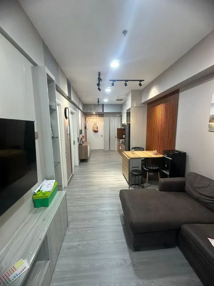 Apartment tower empire