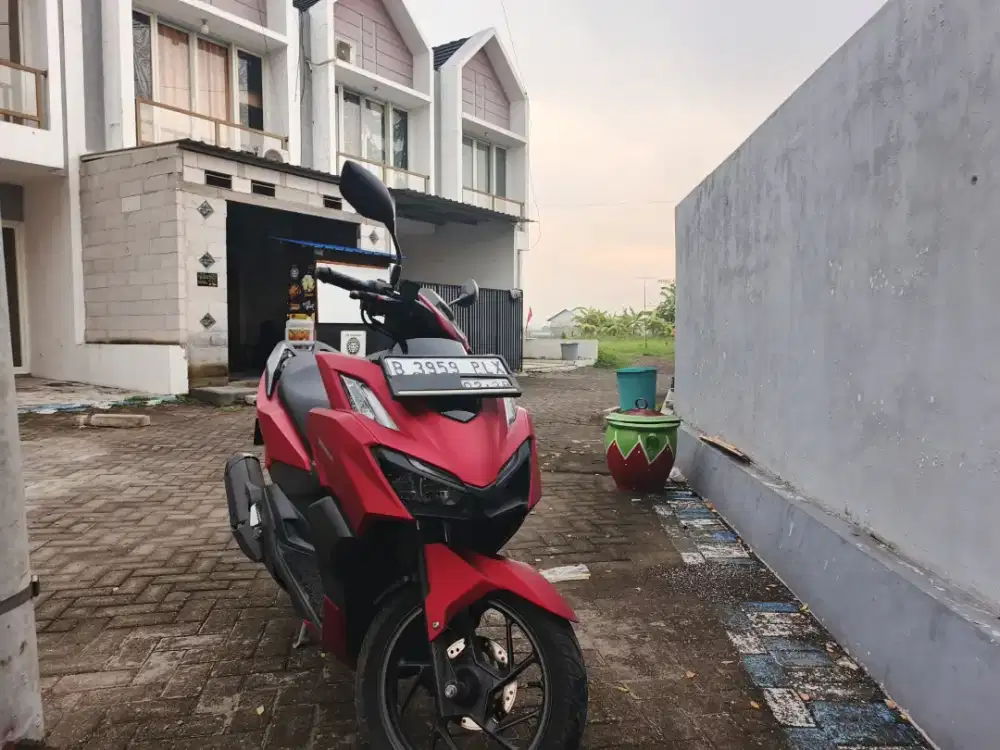Jual vario 160 plat B terawat