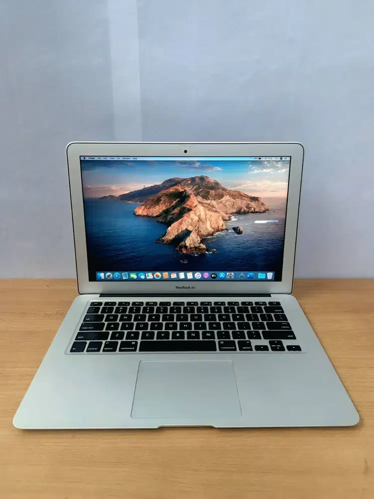 MACBOOK AIR 2017 [INTEL CORE I5 - 8Gb RAM - 128GB SSD - 13.3']