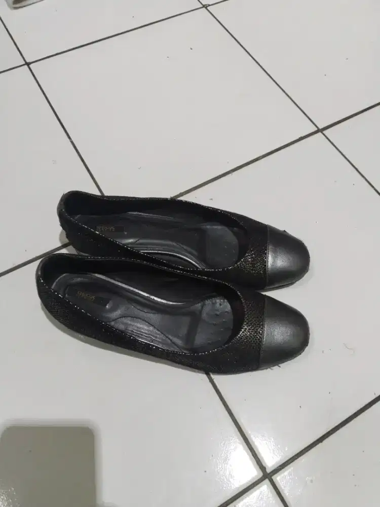 Flat Shoes GEOX Wanita