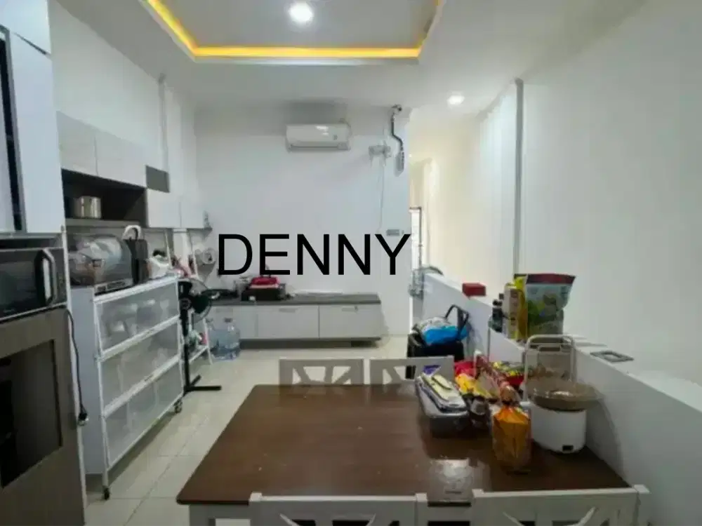 RUMAH BAGUS SEMI FURNISHED UK 4X20M DI JELAMBAR