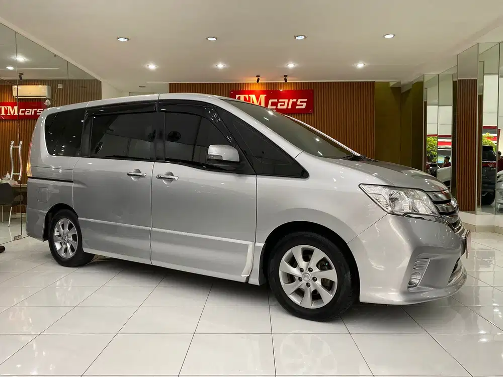 Nissan Serena 2014 Bensin