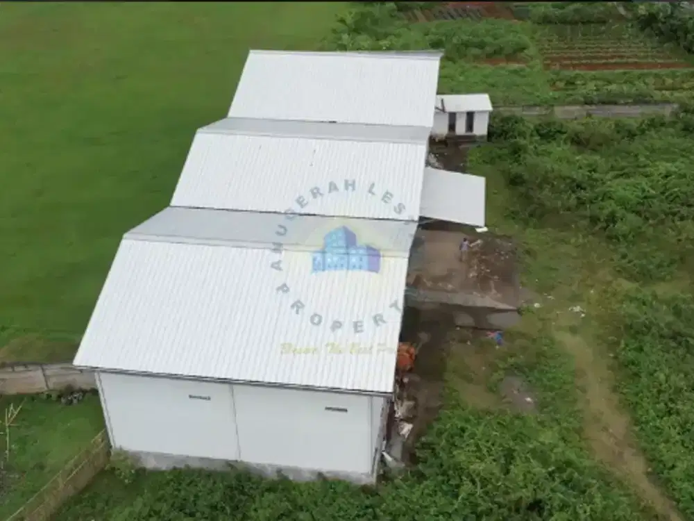 Disewakan Gudang dengan Lahan di Jalan Raya Curug, Tangerang