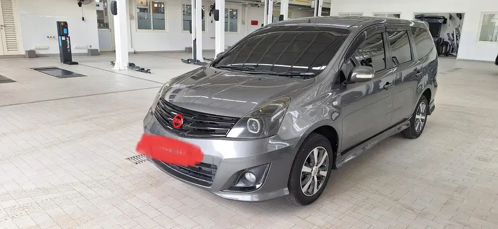 Nissan Grand livina 2009 Bensin